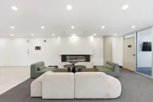 Gym-Lobby07